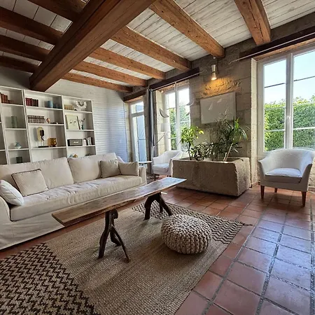 Maison Historique 5 Pieces, 8 Couchages, Jardins Fleuris, Terrasse, Bbq, Proche La Rochelle Et Plages - Fr-1-246-714